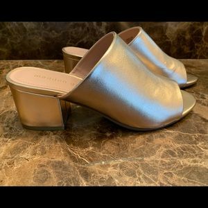 Madden Girl Lorna Gold Mule Slide Sandal 6.5 New
